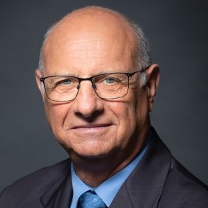 Pierre Lara, Carac